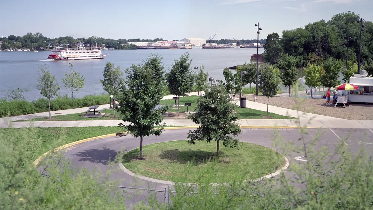 Waterfront Park and the Ohio River in Louisville with the Belle of Louisville steamboat in the distance