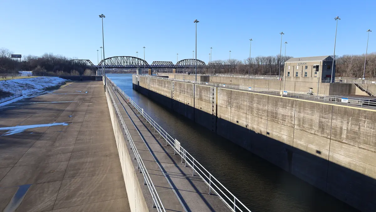 Lock chamber walls at McAlpine Locks and Dam on the Ohio River, Louisville